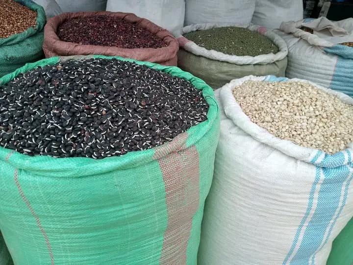 Njahi beans in English