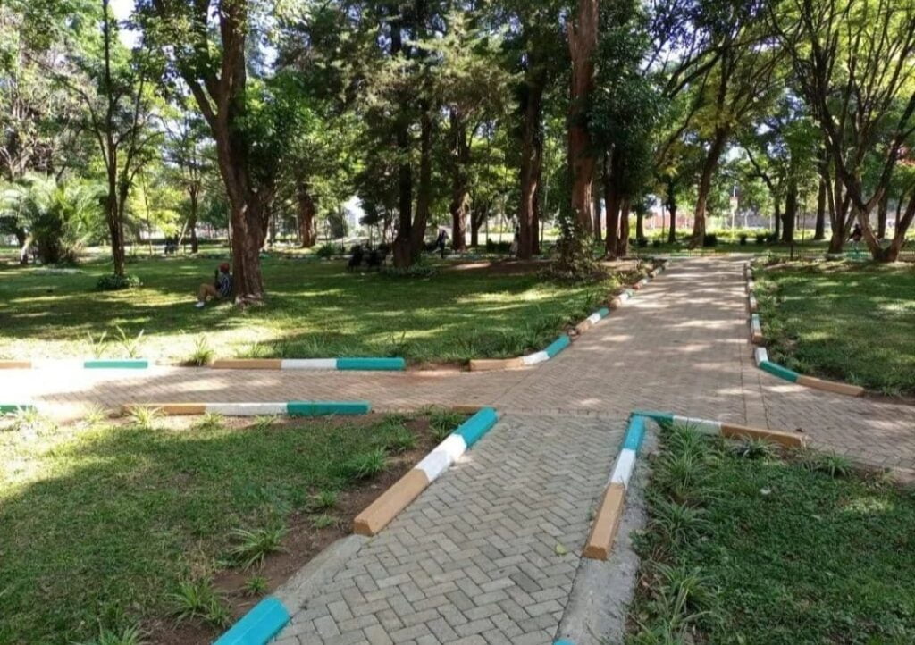 Photos and Images of Muliro Gardens